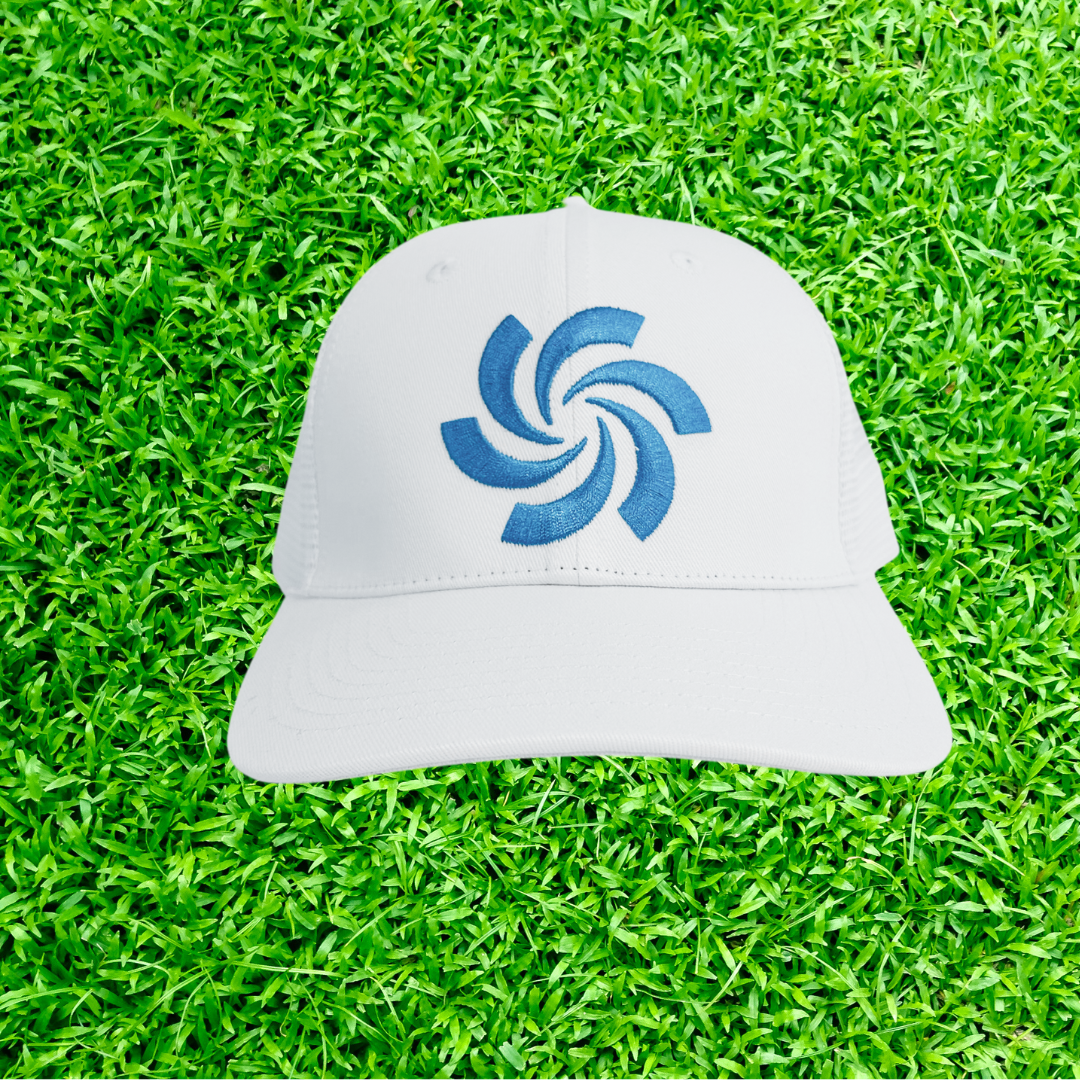 WHITE SWIRL HAT